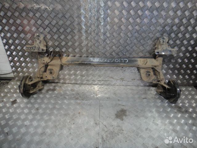 Балка задняя Clio 2 (98-05) /Symbol (98-08) без AB