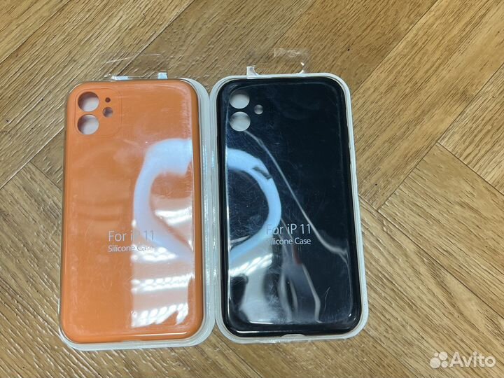 Чехол на iPhone 11