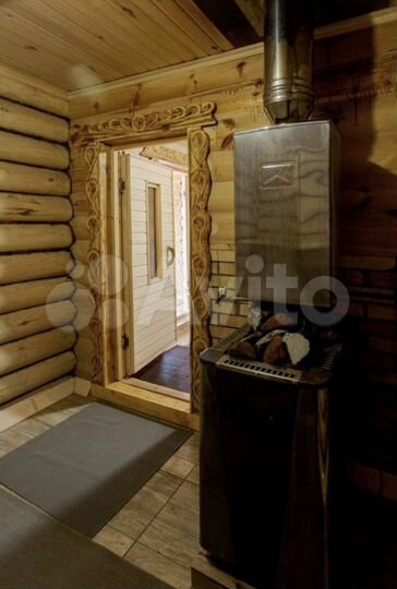 Дом 350 м² на участке 20 сот.