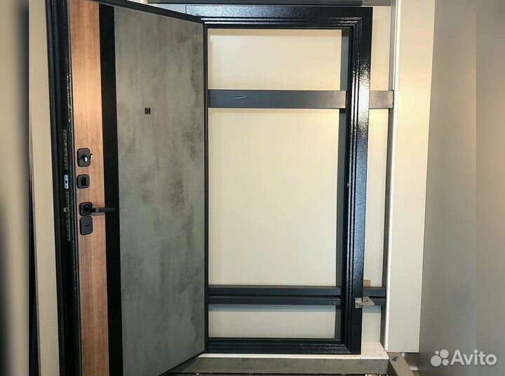 Дверь металлическая