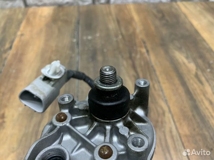 Honda CR-V Моторчик стеклоочистителя передний