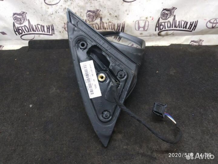 Зеркало правое Skoda Rapid CWV 2017