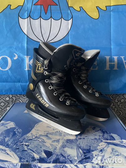 Коньки хоккейные 