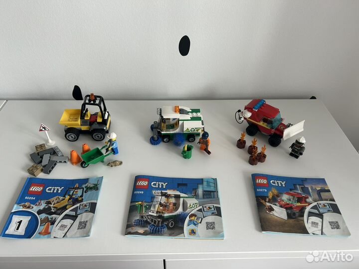 Lego Classic (+City), 7 наборов + ящик