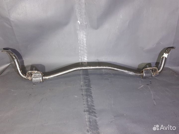 Стабилизатор задний Jeep Grand Cherokee WK2