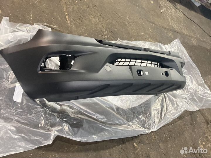 Бампер передний на mercedes sprinter 906 рестайлин