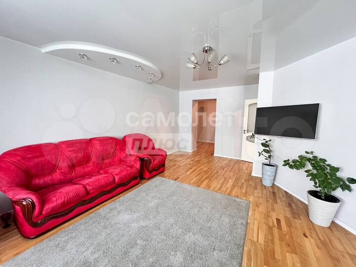 3-к. квартира, 98 м², 6/10 эт.