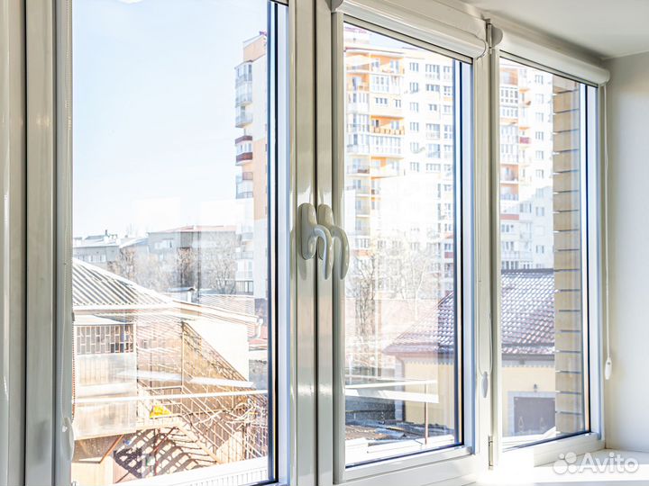 Остекление балконов любой сложности