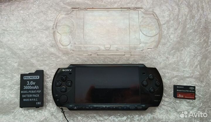 PSP 3008 8gb