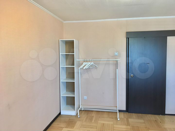 2-к. квартира, 55 м², 8/9 эт.