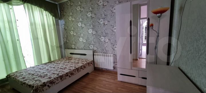 Дом 100 м² на участке 4 сот.