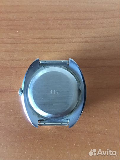 Часы 50 лет воздушной армии, механика