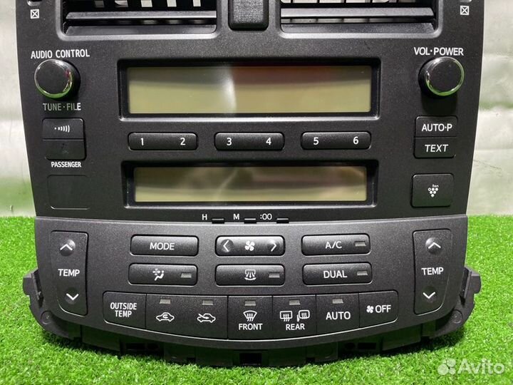 Блок управления климат-контролем Toyota Crown