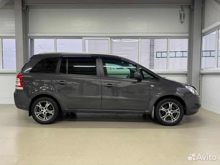 Opel Zafira 1.8 МТ, 2012, 170 193 км