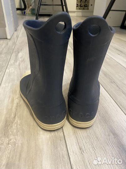 Резиновые сапоги crocs j1