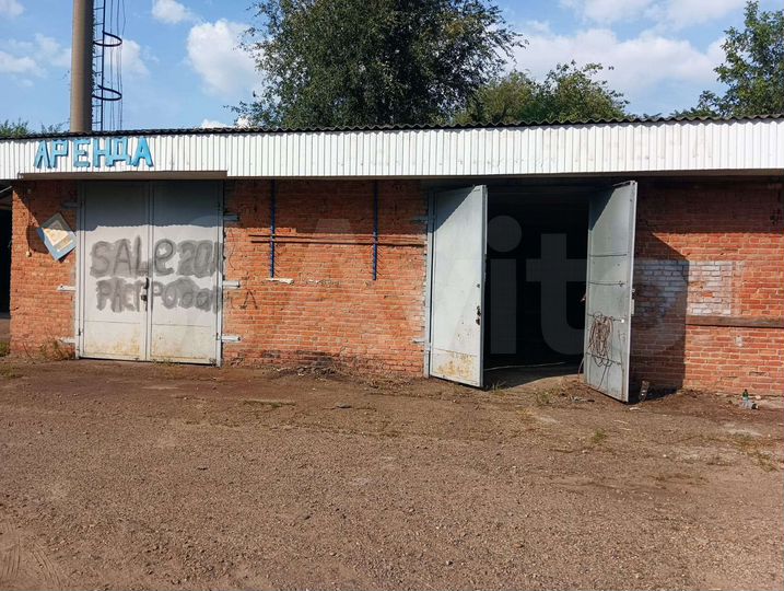 Гараж, > 30 м²