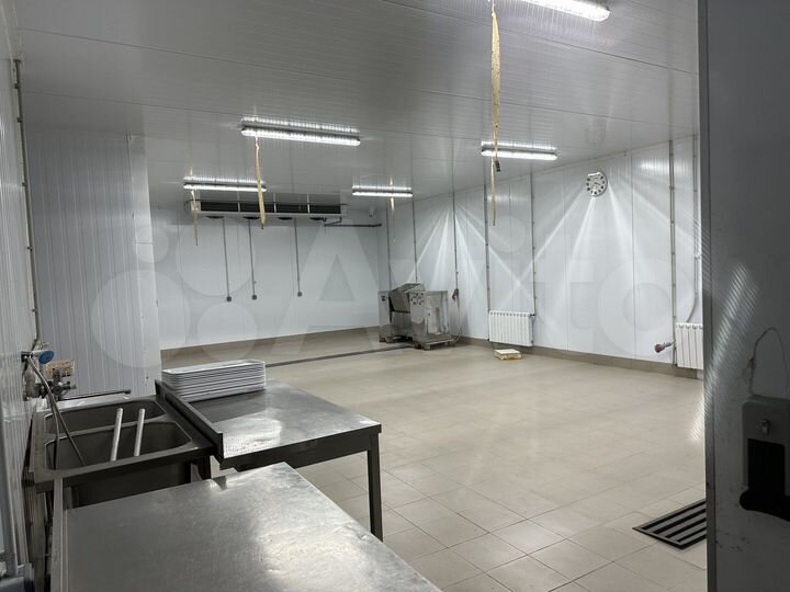 Производство, 1200 м²