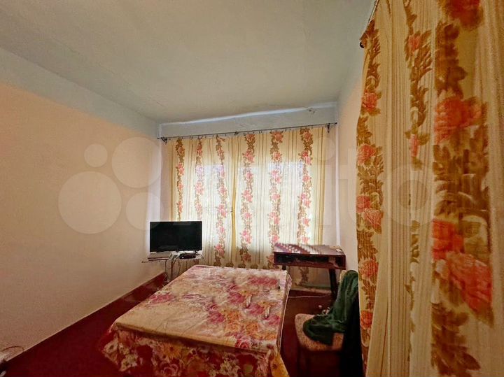 3-к. квартира, 42 м², 1/2 эт.