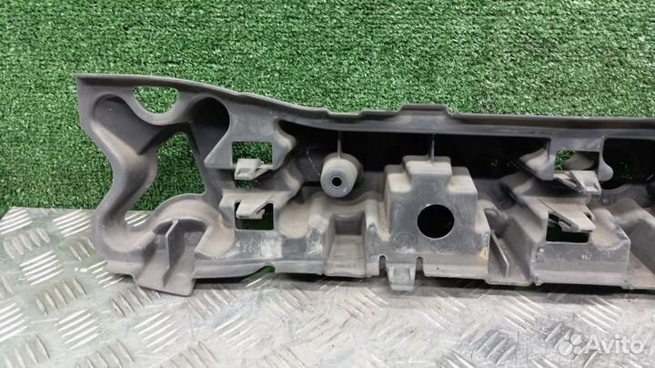 Абсорбер бампера Ford Focus3 Передний