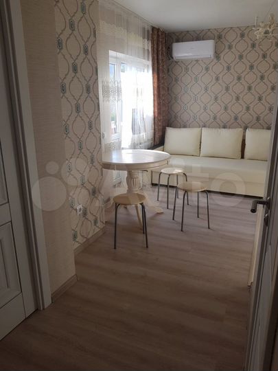 2-к. квартира, 50 м², 2/2 эт.