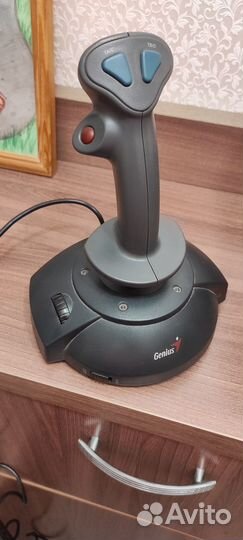 Джойстик genius Flight2000 F-16