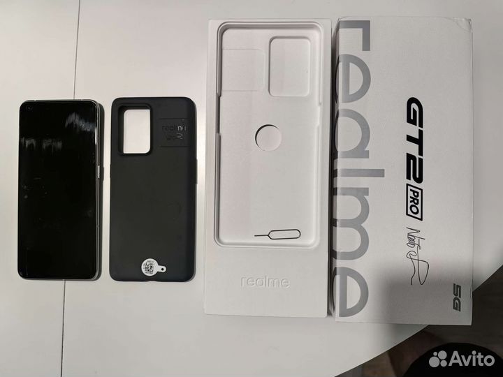 Смартфон realme GT 2 pro