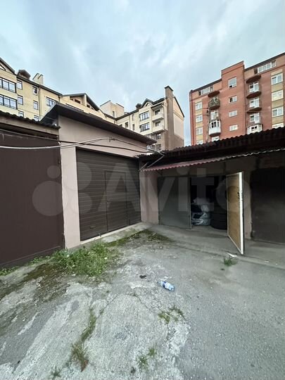 Гараж