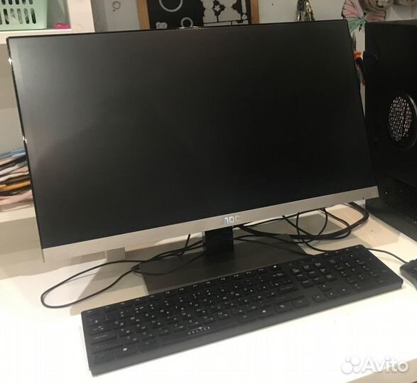 Монитор AOC i2267W / 21,5 дюйма / 1920x1280 FHD