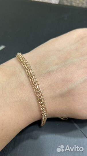 Золотой женский браслет