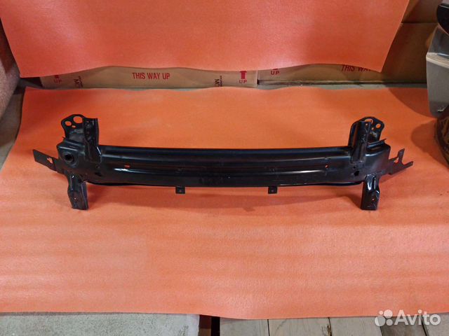 Усилитель переднего бампера Kia Sorento 2 XM