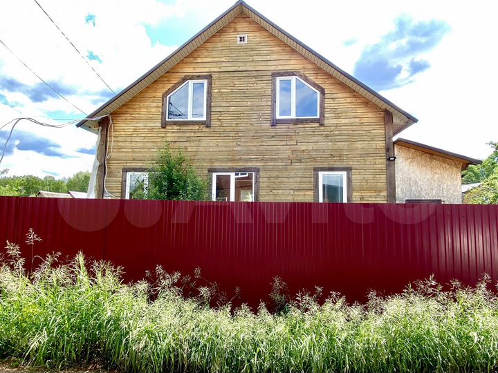 Дом 107 м² на участке 4,5 сот.