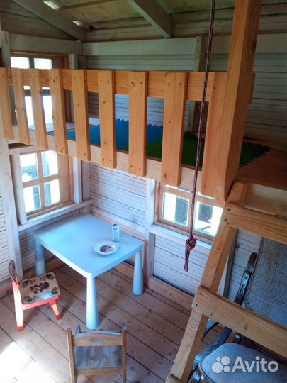 Детский домик дачный