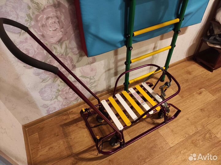 Детские санки с колесами Ника