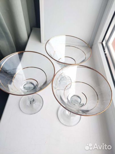 Бокалы под мартини