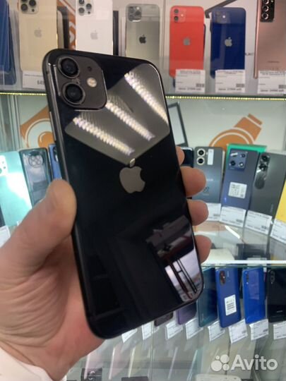iPhone 11, 128 ГБ