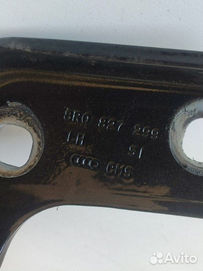 Петля крышки багажника задняя левая Audi Q5 8R CDN