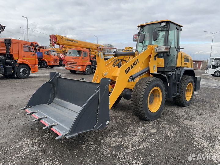 Фронтальный погрузчик Granit 936, 2023