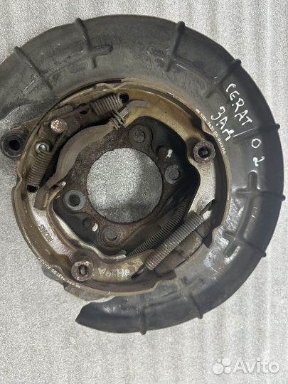 Kia Cerato 2 механизм ручника тормозной диск