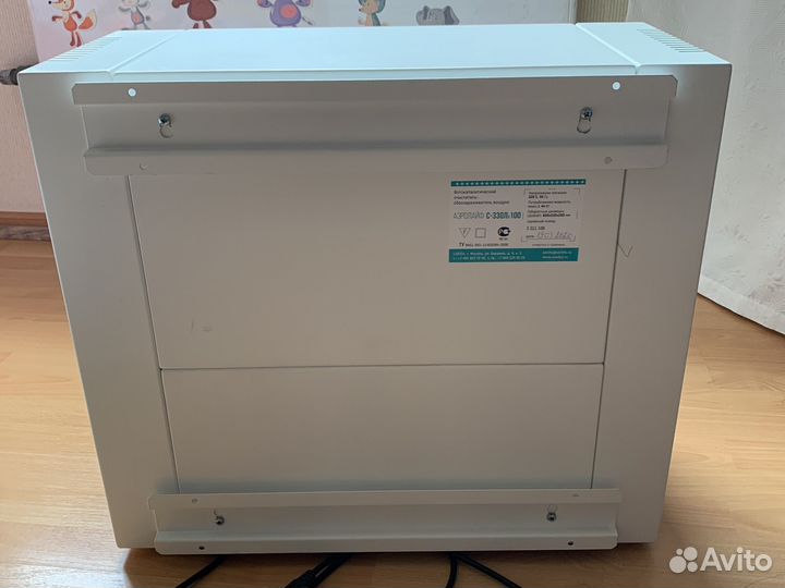 Уф очиститель / стерилизатор воздуха класса H14