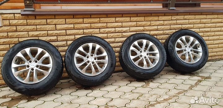 Vercelli Classic 787 235/65 R17 104H