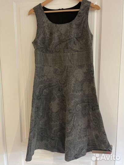 Платье в офис