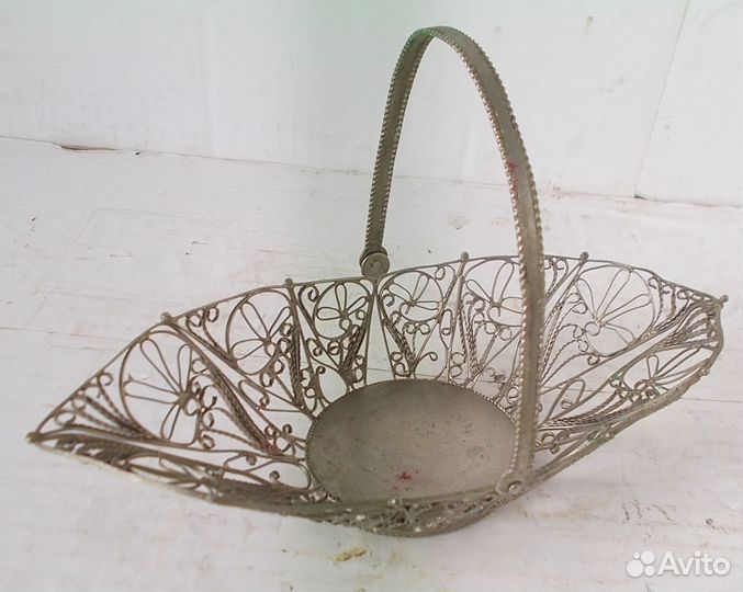 Скань конфетница