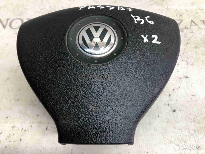Подушка безопасности водителя Volkswagen Passat B6