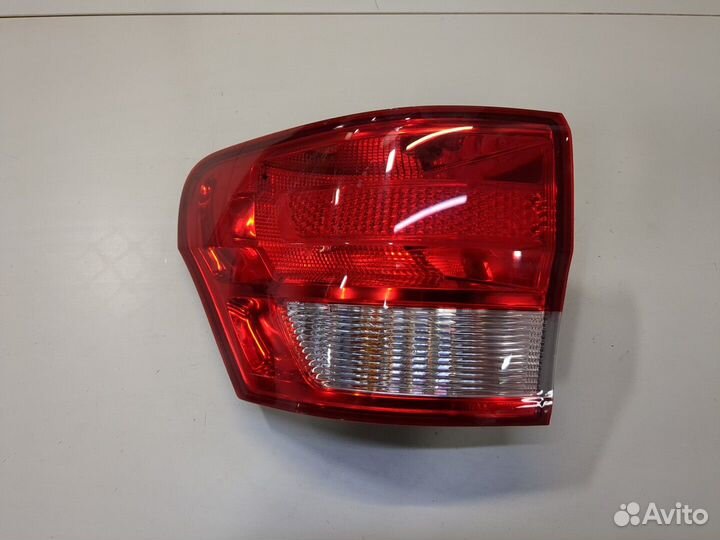 Фонарь (задний) Jeep Grand Cherokee, 2011