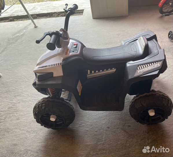 Электромобиль