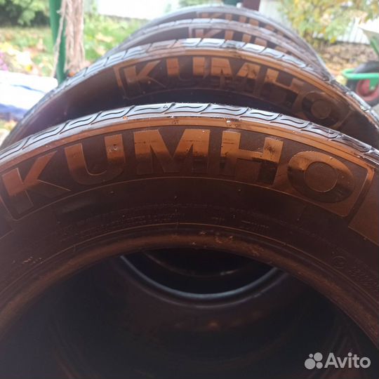 Kumho Sense KR26 225/65 R17 102H