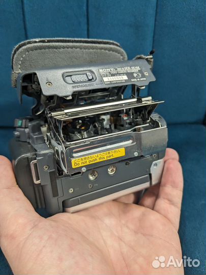 Видеокамера sony handycam DCR-HC15E