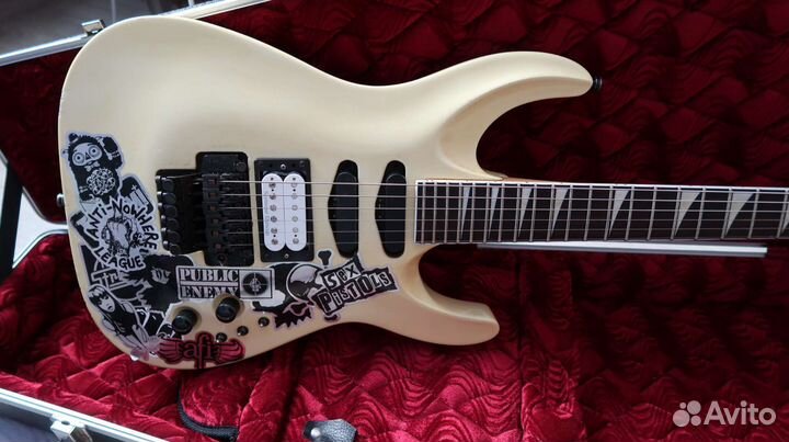 Электрогитара Superstrat Vester Maniac