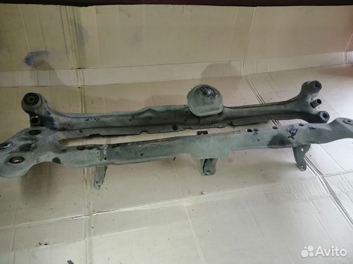 Балка передней опоры vw golf 2 jetta 2