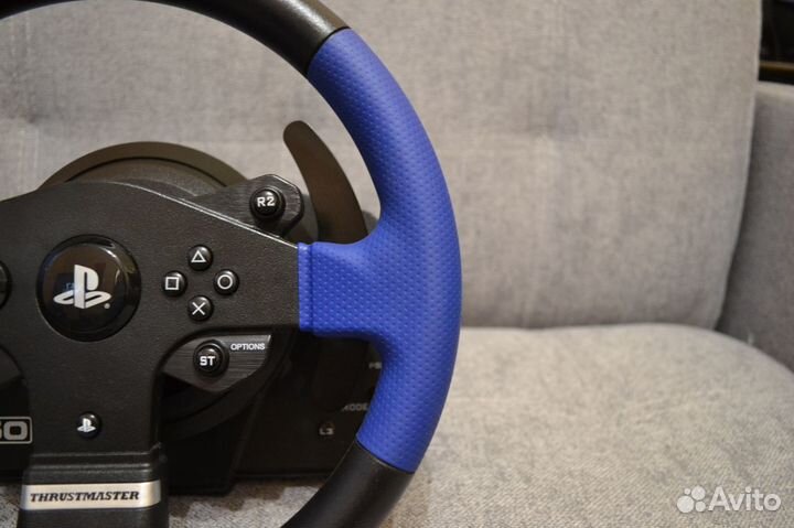 Руль Thrustmaster t150 Pro